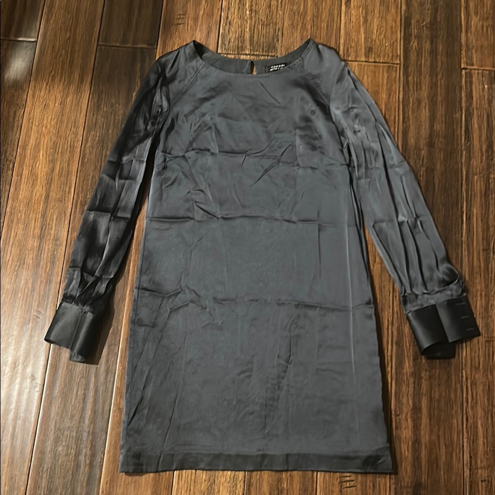 Tahari Elegant Dark Gray Long Sleeve Dress